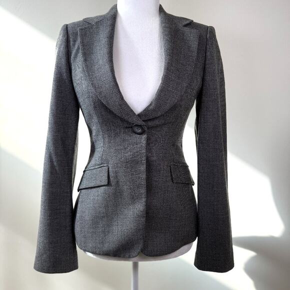 Armani Collezioni Jackets & Blazers - Armani Collezioni Wool Blazer - Size 4